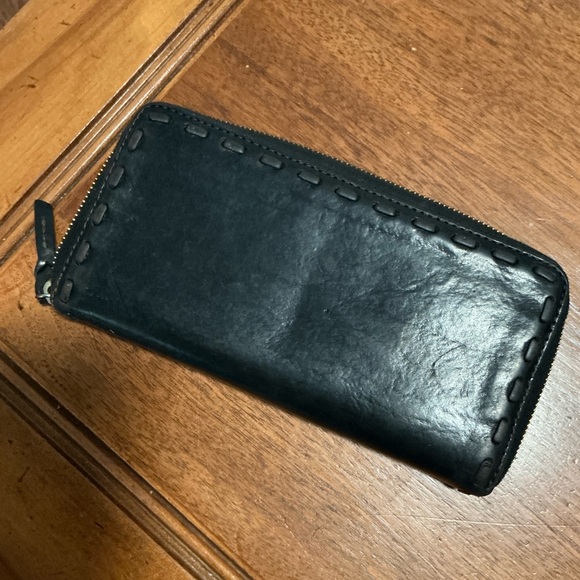 Dooney & Bourke Black Leather Wallet - Picture 4 of 4